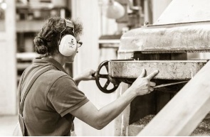 Portrait Handwerk Tischlerei Pirna Neundorf Cotta